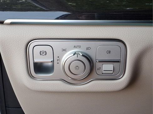 Certified 2022 Mercedes-Benz GLE 350 4MATIC image 21