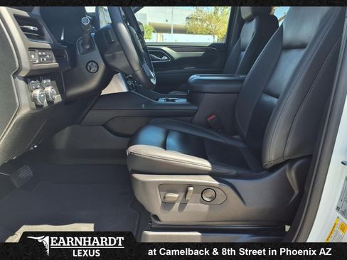 Used 2024 Chevrolet Tahoe LT w/ Luxury Package AWD/4WD image 2