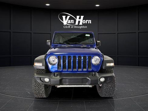 Used 2018 Jeep Wrangler Unlimited Sport AWD/4WD image 2
