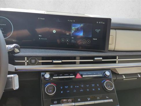 Certified 2025 Hyundai Santa Fe Calligraphy image 30