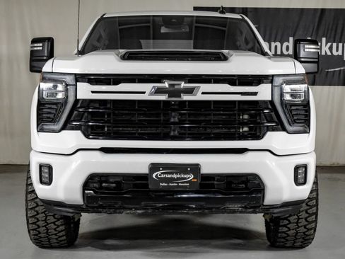Used 2024 Chevrolet Silverado 2500 LT w/ Z71 Sport Edition AWD/4WD image 3