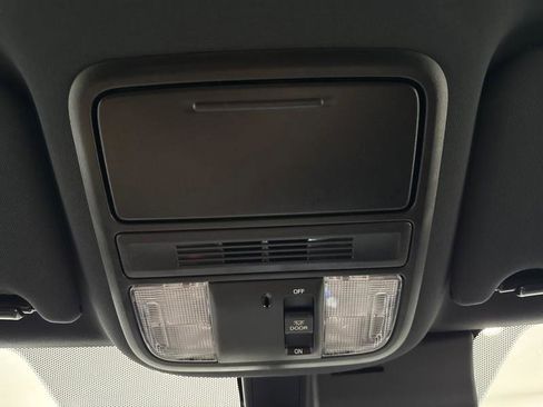 Used 2022 Honda Pilot Sport image 41