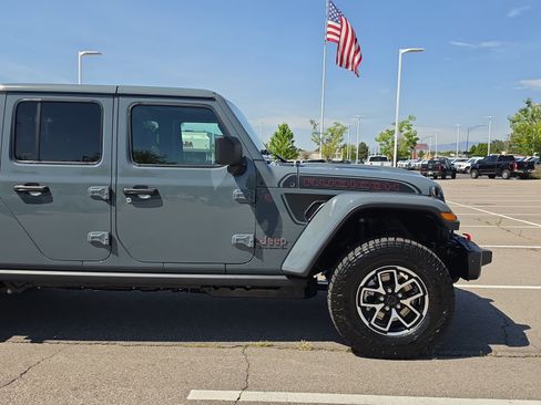 New 2026 Jeep Gladiator Rubicon AWD/4WD image 11
