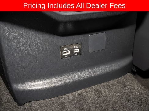 Used 2023 Toyota Tundra SR5 w/ SR5 Convenience Package AWD/4WD image 7