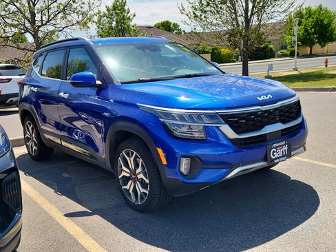 Used 2022 Kia Seltos SX AWD/4WD image 3