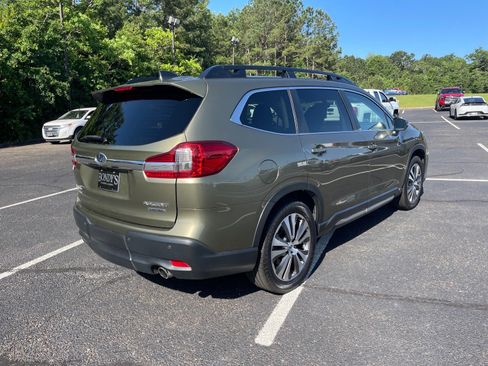 Used 2022 Subaru Ascent Limited AWD/4WD image 17