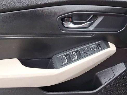 Certified 2023 Honda Accord EX image 10