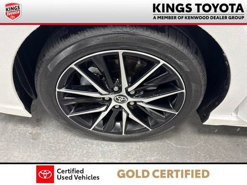 Certified 2024 Toyota Camry SE FWD image 29