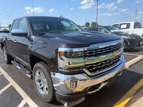 Used 2018 Chevrolet Silverado 1500 LTZ w/ Sport Package AWD/4WD image 4