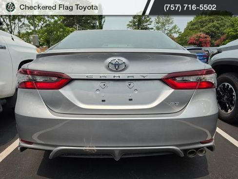 Used 2024 Toyota Camry SE FWD image 5
