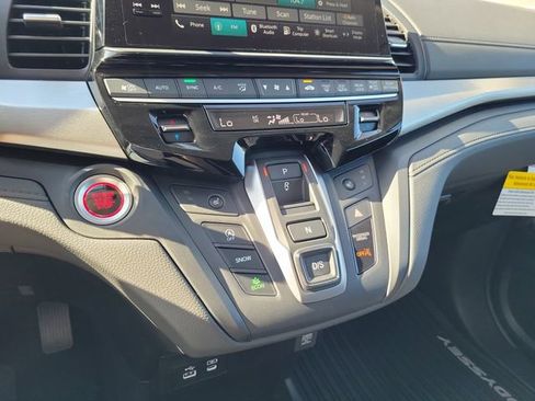 New 2026 Honda Odyssey EX-L image 24