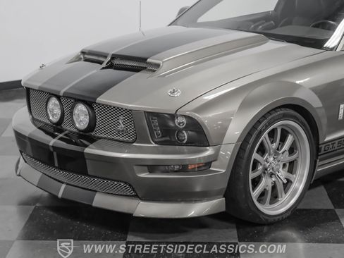 Used 2005 Ford Mustang GT image 18