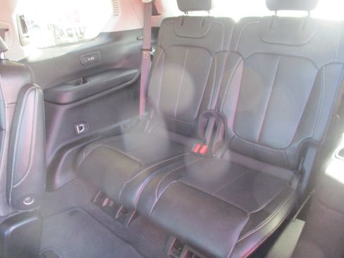 Used 2023 Jeep Grand Cherokee L Limited w/ Luxury Tech Group II AWD/4WD image 8