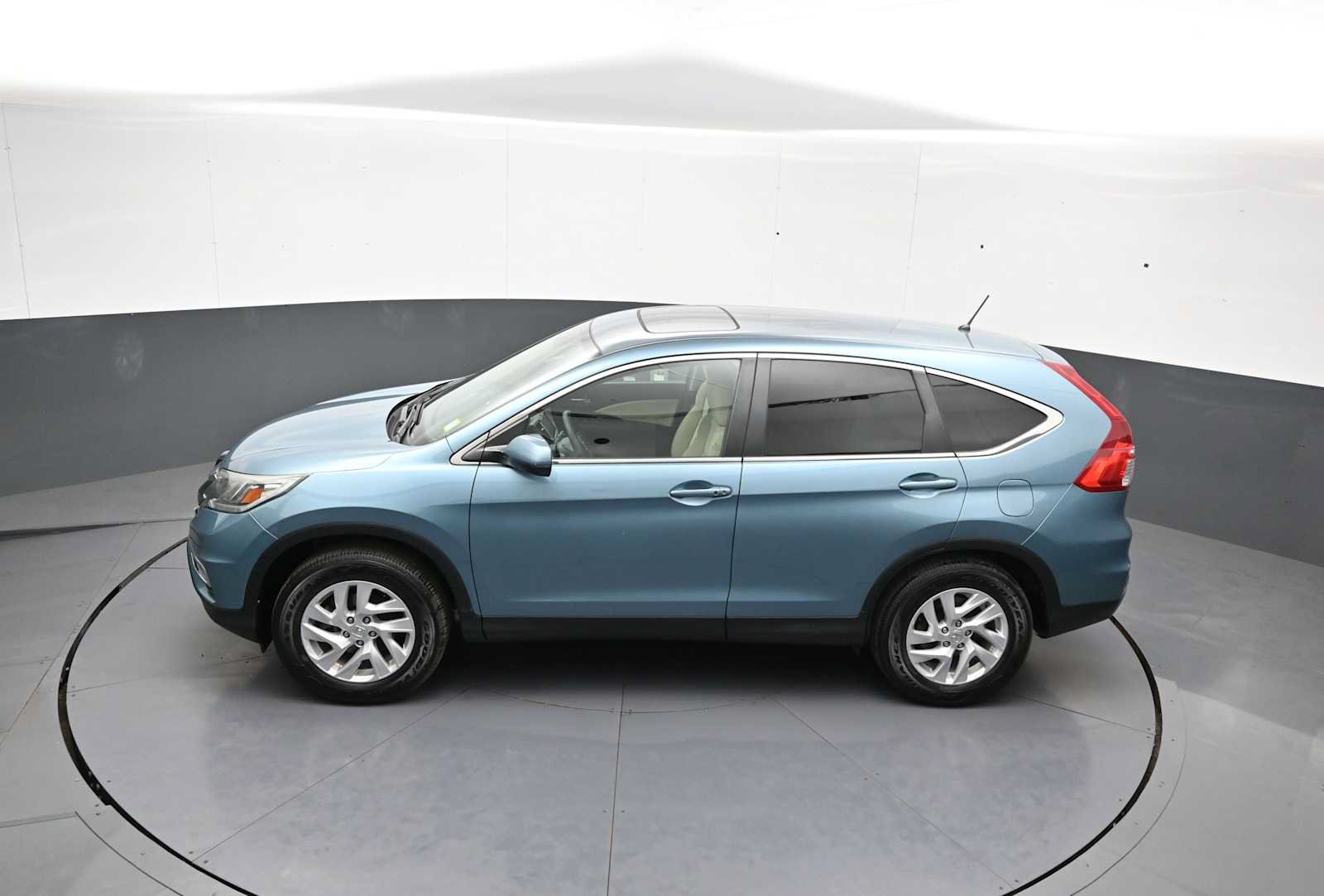 Used 2015 Honda CR-V EX image 42