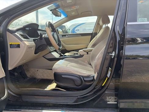 Used 2016 Hyundai Sonata SE image 8