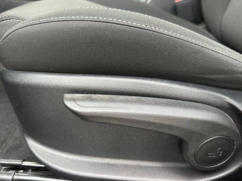 Used 2023 Kia Forte LXS w/ LXS Technology Package image 13