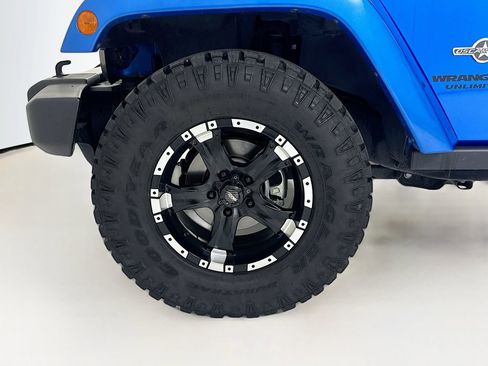 Used 2015 Jeep Wrangler Unlimited Sport image 23