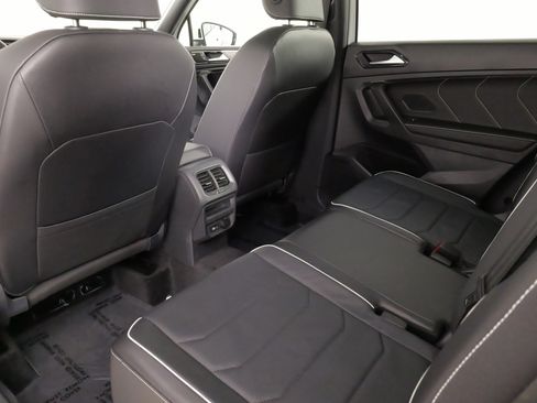 Used 2024 Volkswagen Tiguan SEL R-Line AWD/4WD image 38