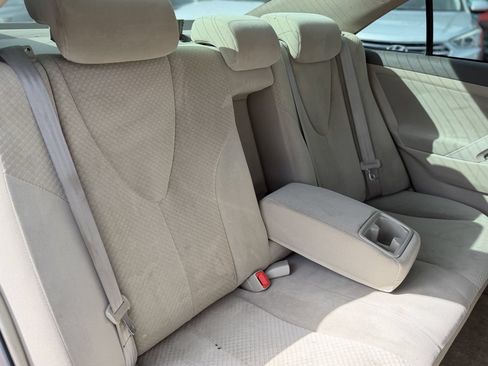 Used 2007 Toyota Camry CE FWD image 9