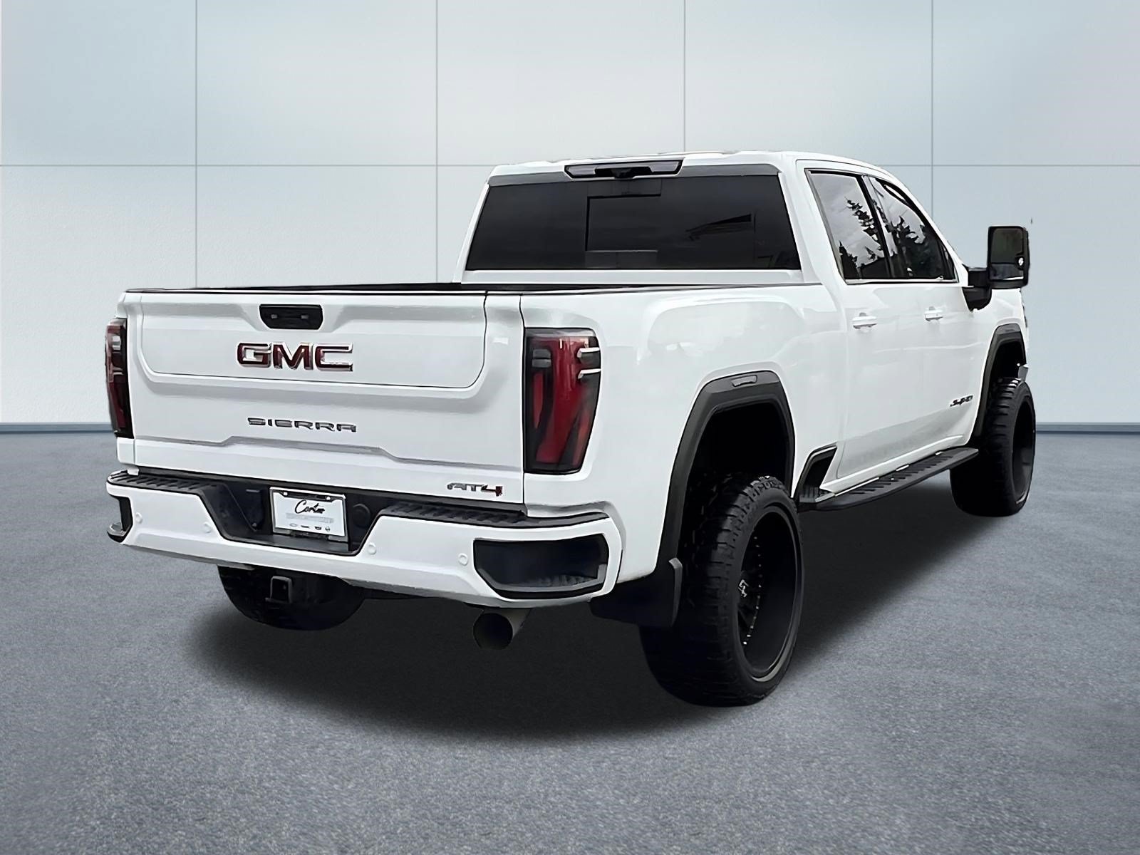 Used 2024 GMC Sierra 3500 AT4 w/ AT4 Premium Plus Package AWD/4WD image 6