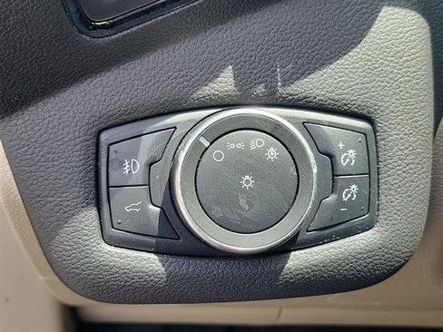 Used 2019 Ford Escape Titanium image 67