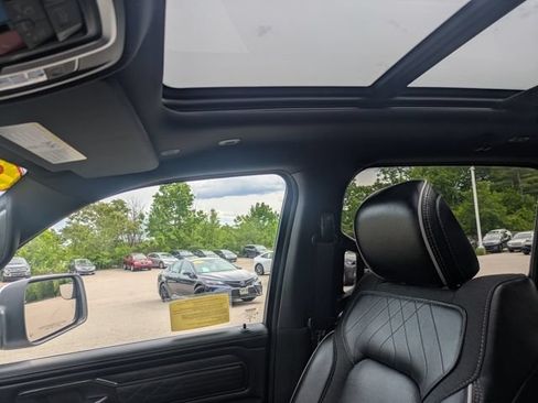 Used 2026 RAM 1500 Limited AWD/4WD image 30
