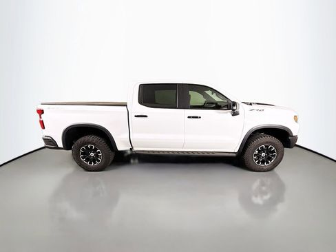 Used 2024 Chevrolet Silverado 1500 ZR2 w/ ZR2 Bison Edition AWD/4WD image 8