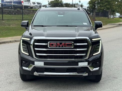 New 2026 GMC Yukon Elevation image 8