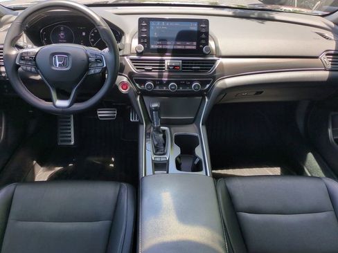 Used 2018 Honda Accord Sport image 15