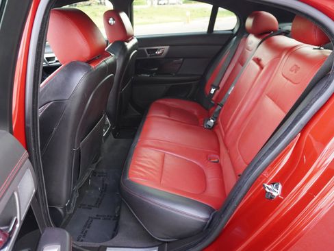 Used 2012 Jaguar XF R image 11
