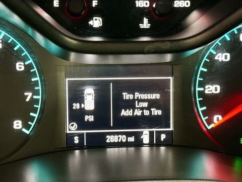 Used 2021 Chevrolet Colorado LT w/ LT Convenience Package image 13