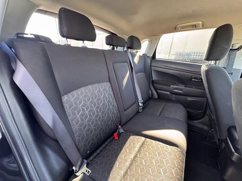 Used 2024 Mitsubishi Outlander Sport AWD image 21