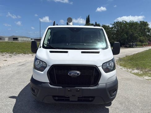 Used 2022 Ford Transit 250 Low Roof image 10