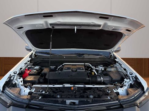 Used 2025 Chevrolet Colorado W/T w/ WT Convenience Package II image 17