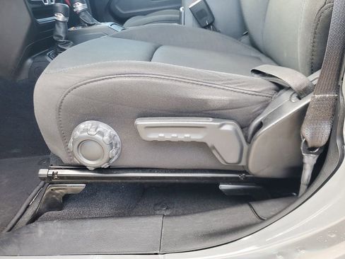 Used 2019 Jeep Wrangler Unlimited Sport S image 15