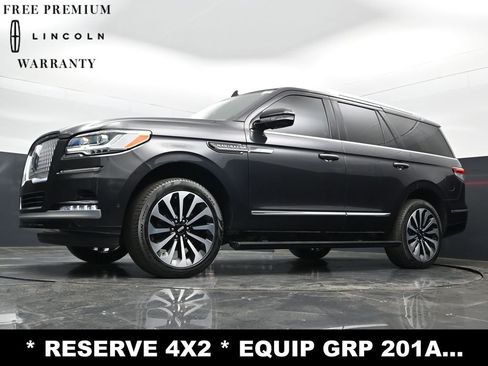 Used 2022 Lincoln Navigator Reserve RWD image 25