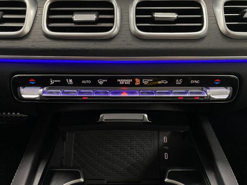 Certified 2025 Mercedes-Benz GLS 450 4MATIC image 26