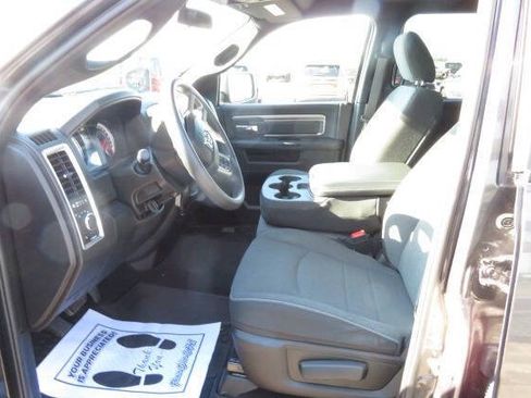 Used 2022 RAM 1500 Warlock AWD/4WD image 12