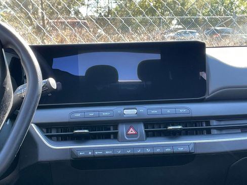 Used 2025 Kia K4 LXS image 20