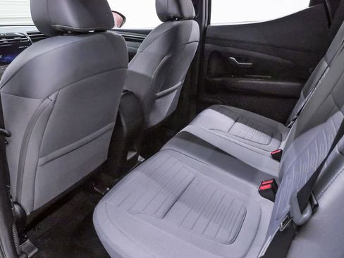 Certified 2024 Hyundai Santa Cruz SEL w/ Activity Package FWD image 11