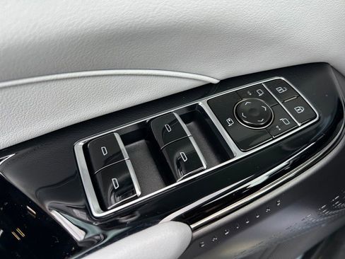 Used 2025 Cadillac Lyriq Sport RWD image 56