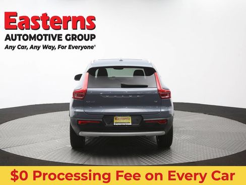 Used 2021 Volvo XC40 T4 Inscription FWD image 39