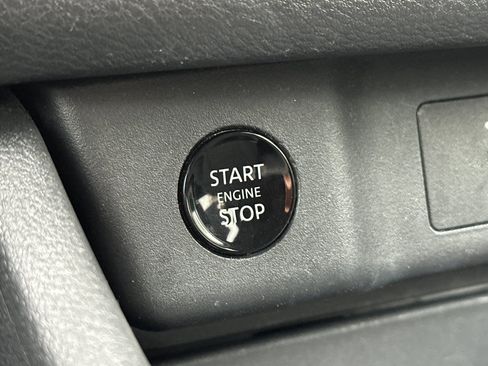 Certified 2024 Nissan Rogue S image 22