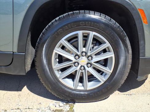 Used 2022 Chevrolet Traverse LT AWD/4WD image 7