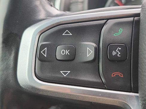 Used 2019 RAM 1500 Laramie AWD/4WD image 27