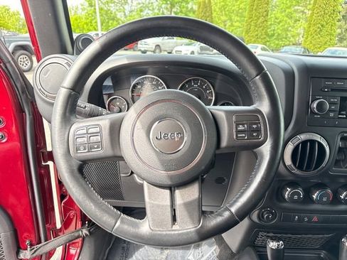 Used 2012 Jeep Wrangler Unlimited Sport AWD/4WD image 20