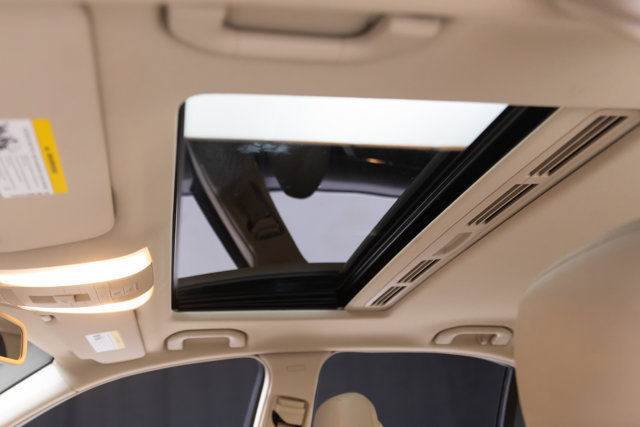 Used 2011 Mercedes-Benz C 300 4MATIC Sedan image 95