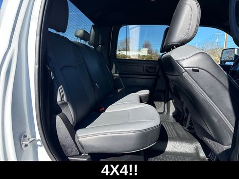 Used 2023 RAM 3500 Tradesman w/ Chrome Appearance Group image 3