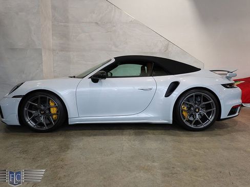 Used 2025 Porsche 911 Turbo S AWD/4WD image 3