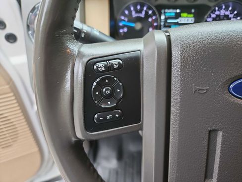 Used 2012 Ford F250 Lariat w/ Lariat Ultimate Pkg AWD/4WD image 22